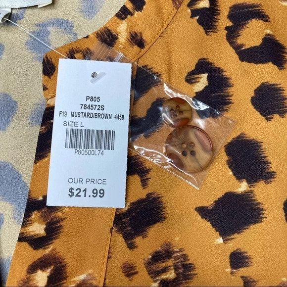 NWT Just Olivia Mustard/Brown Blouse  Sz: L - Picture 3 of 4
